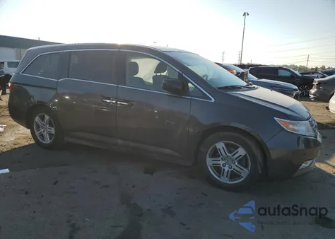 2012 Honda Odyssey Touring z USA, uszkodzony, nr VIN 5FNRL5H94CB054485